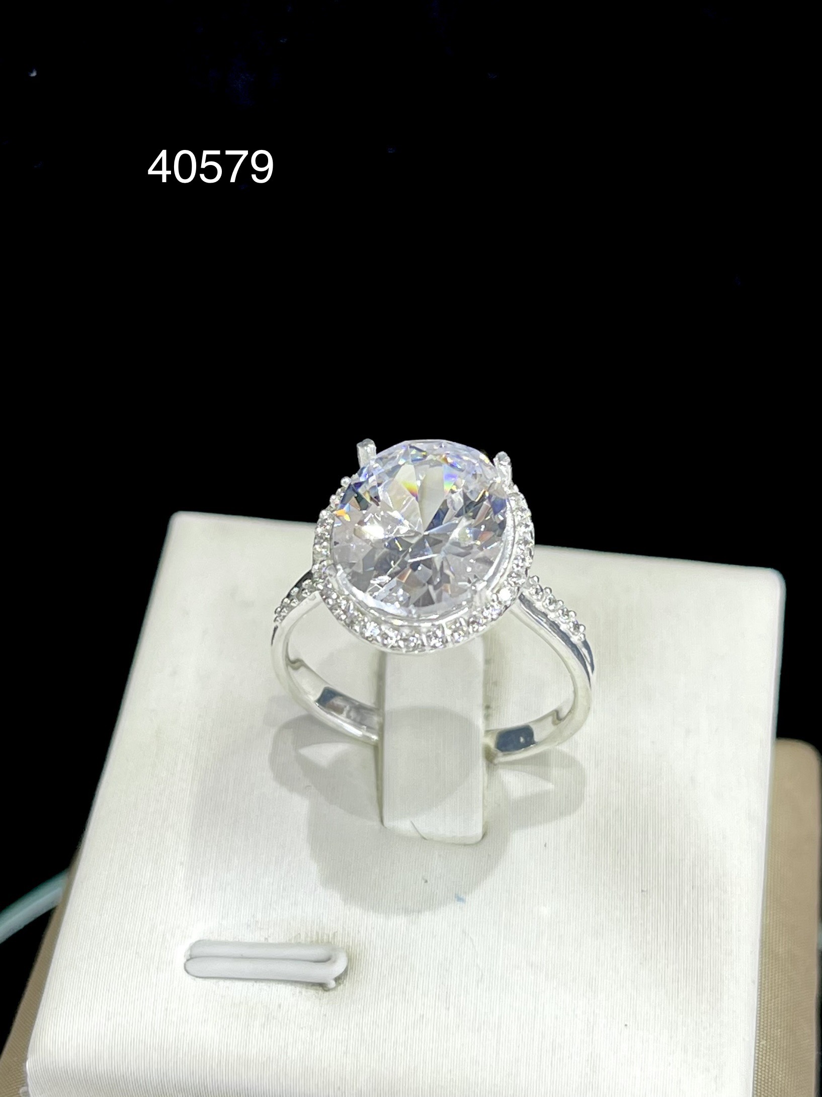 nhẫn nữ 05108 trắng